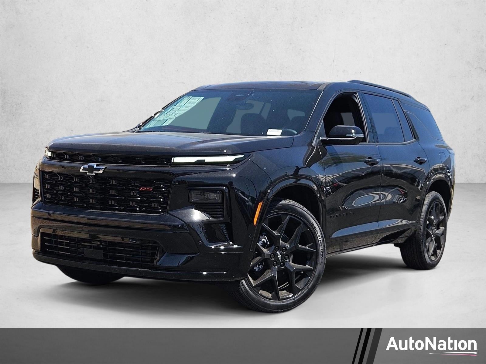 2026 Chevrolet Traverse RS in Mosaic Black Metallic — front three-quarter view
